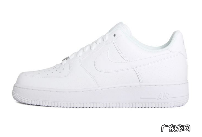 男鞋品牌 男生经典鞋款top10