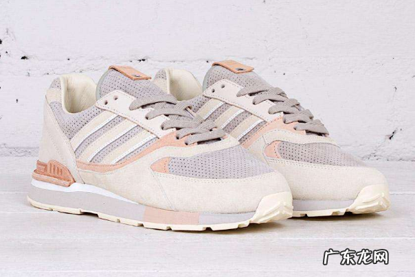 阿迪达斯哪些鞋好看 阿迪达斯十款最火鞋子