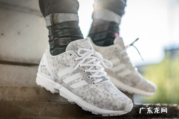 三叶草男鞋正品多少钱 阿迪达斯十大好看的鞋