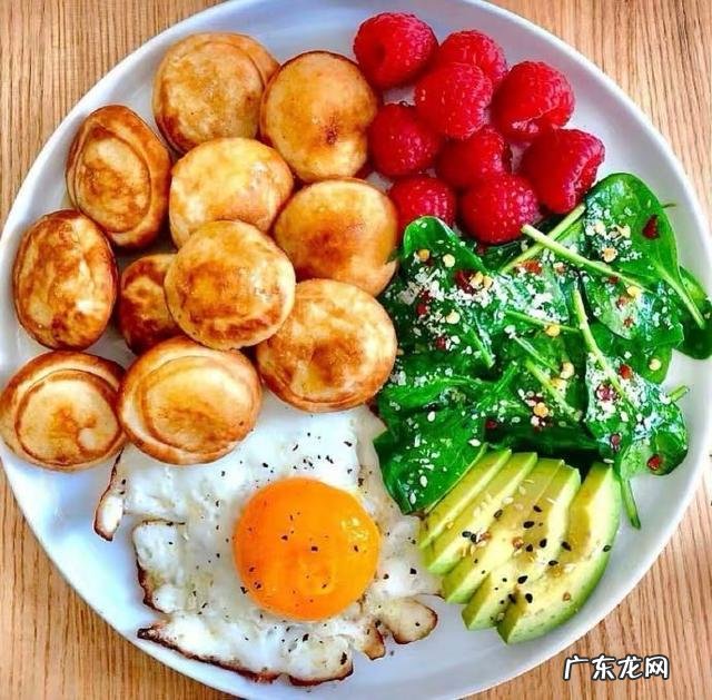 晚上健身后能喝乳清蛋白吗 晚上健身完以后能吃什么食物?