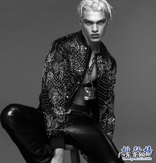 十大男装品牌 顶级男装品牌有哪些?世界十大男装品牌排行榜,你知道几个?