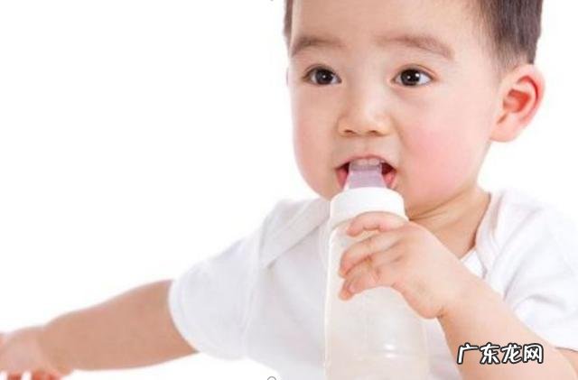 多大宝宝该戒掉奶瓶-婴幼儿多大戒掉奶瓶