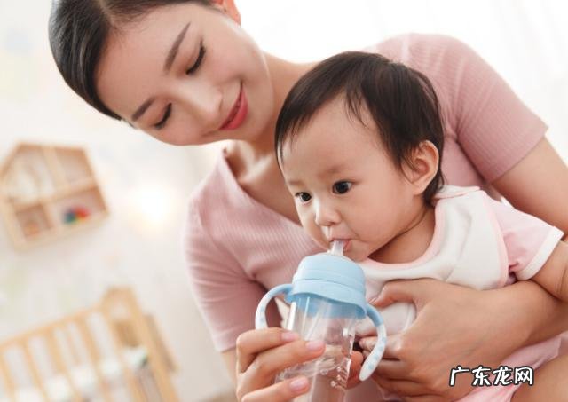 多大宝宝该戒掉奶瓶-婴幼儿多大戒掉奶瓶