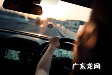 我想开网店但是没有货源,也不会买咋办 没货源开网店需要资金吗