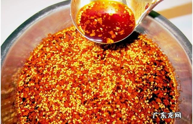 夫妻肺片究竟有没有肺片？为什么叫做夫妻肺片？