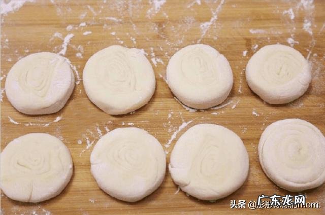 50-60岁喝什么牛奶粉 55岁女人喝牛奶什么时候喝最好?