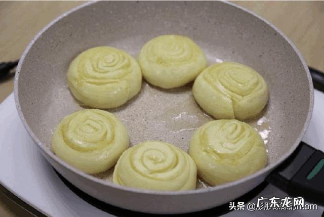 50-60岁喝什么牛奶粉 55岁女人喝牛奶什么时候喝最好?