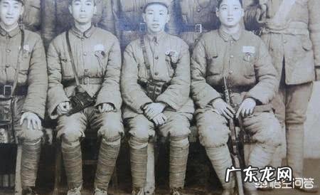 近代打仗时,小腿上缠的绑腿有什么用?为什么现代军人不绑腿了?