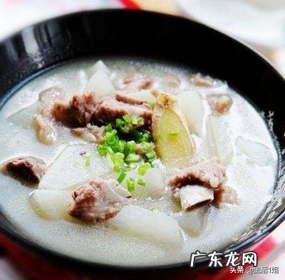 你觉得红萝卜炖排骨好吃吗?