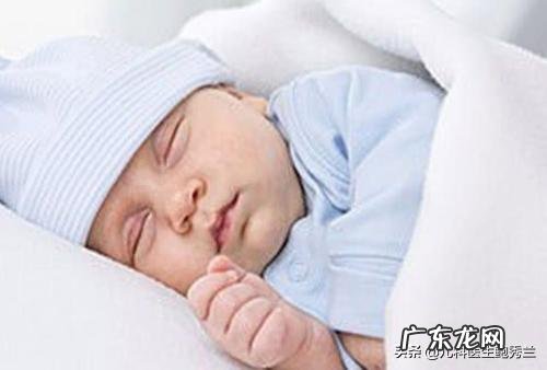 宝宝大便酸臭是乳糖不耐受吗 乳糖不耐受宝宝的大便是什么样的?