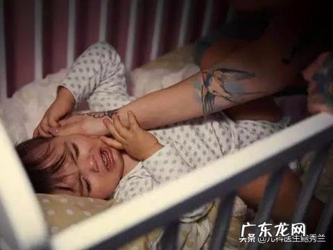 宝宝大便酸臭是乳糖不耐受吗 乳糖不耐受宝宝的大便是什么样的?