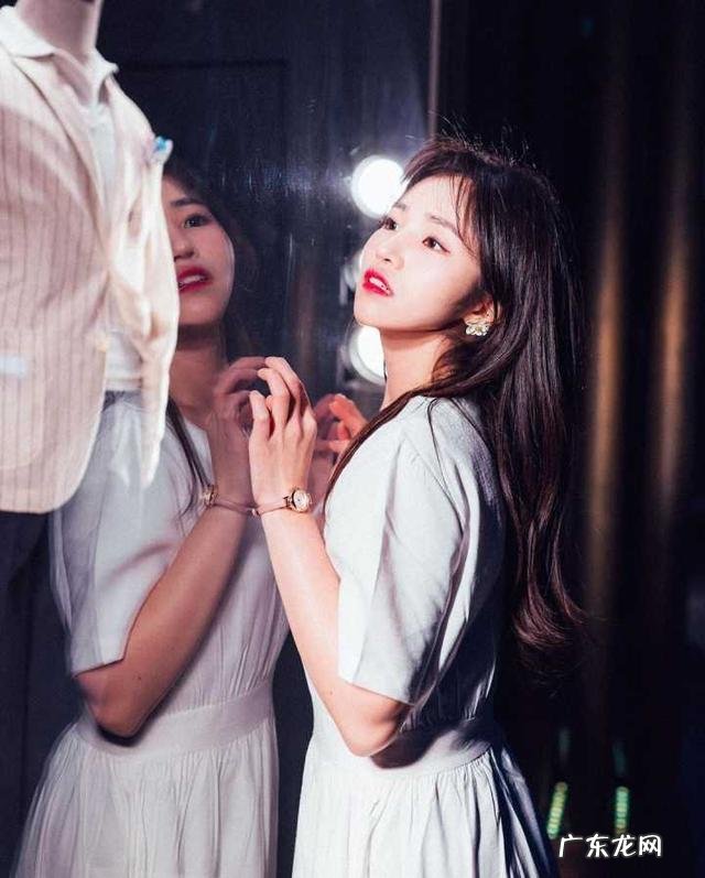 女生怎么把自己画得漂亮 如何把自己化得像一个韩国女孩?