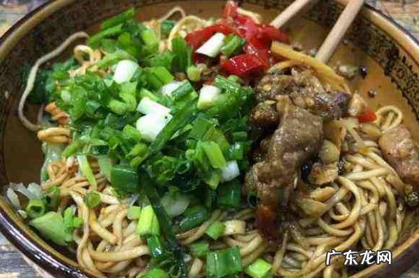 川味排骨面的做法 四川最有特色十大面食