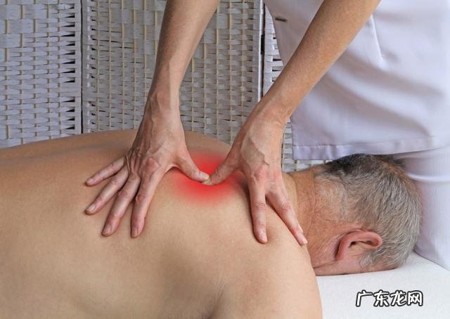 睡觉后肩颈酸痛是什么原因？