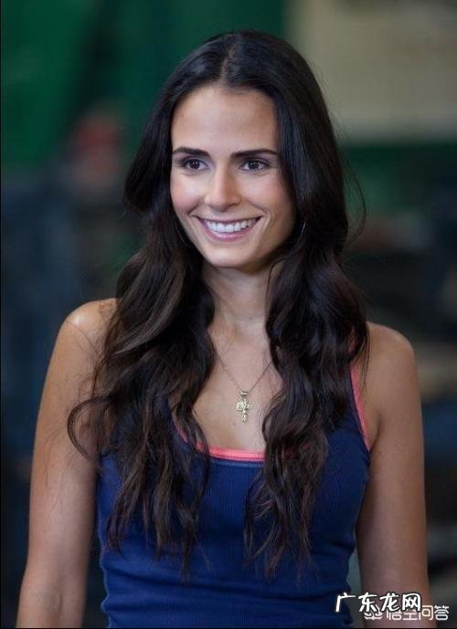 女生身高超过一米八,是什么样的体验