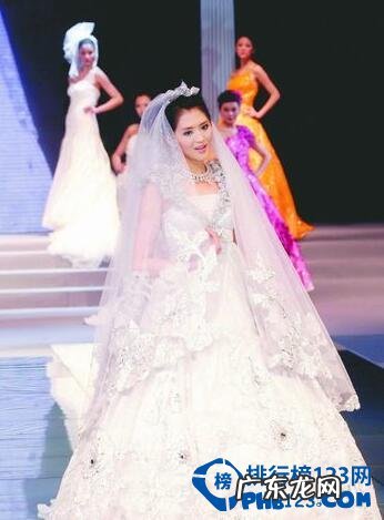 十大婚纱品牌排行榜 世界上最贵的婚纱