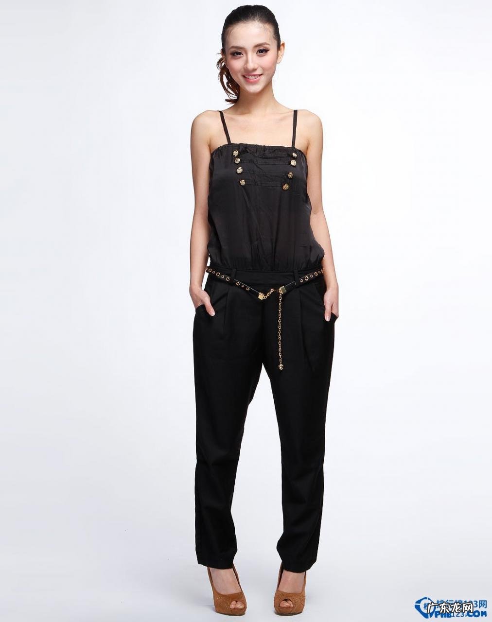 十大顶级奢侈品牌 十大不过时的时尚单品排行榜