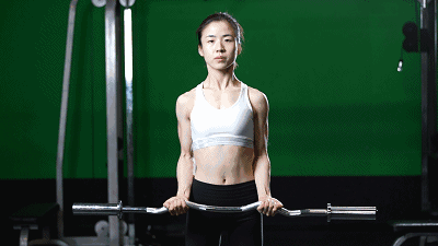 一天300个波比跳能不能减肥 连续一百个波比跳然后休息半小时后跑步四公里，这强度够减肥吗？