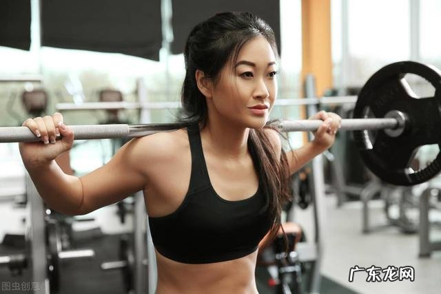 每天做20个仰卧起坐多久能把肚子给减下来？