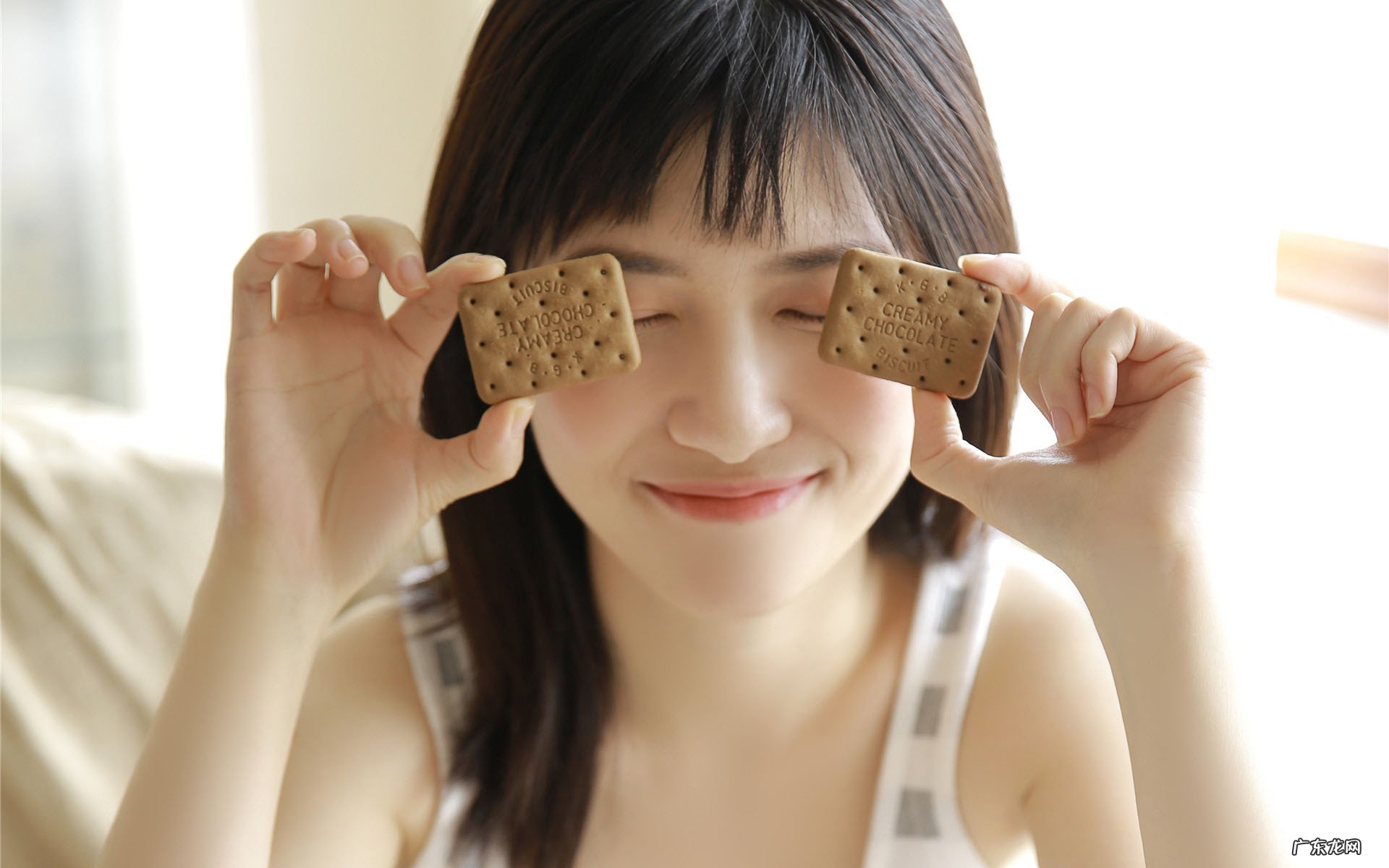 成人一天需要消耗多少能量