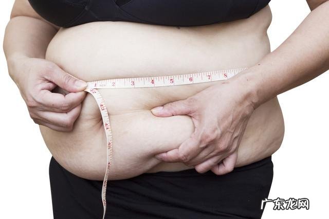 生完二胎后肚腩就没下来过,请教大神们怎么才能把肚腩甩掉?