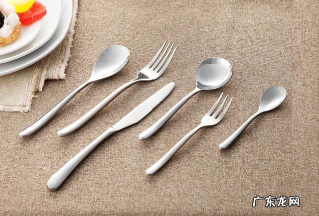 吃三聚氰胺的孩子现在怎么样了-三聚氰胺小孩吃了会怎样