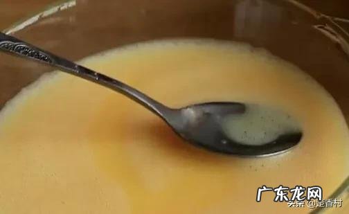 我每天炖两个鸡蛋，但是都炖不好，怎样才能炖好鸡蛋？