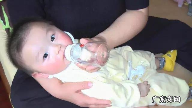 新生儿喝奶粉,用不用额外喝水