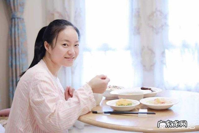 怀孕8个月体重涨到152斤,产后如何在六个月内恢复孕前体重呢