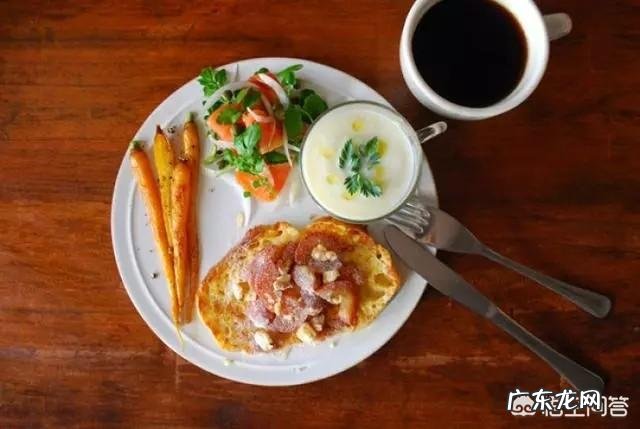 夏天炎热,早餐吃什么更养生?