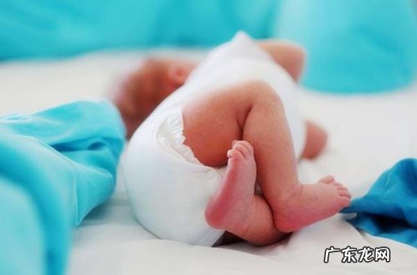 新生儿一天要用多少片尿不湿-新生儿一天用几片尿不湿