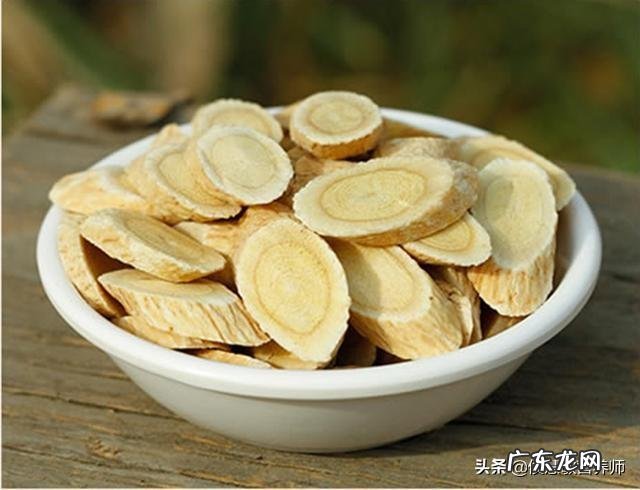 用伏苓、黄芪和薏米泡水喝，对身体有什么副作用？