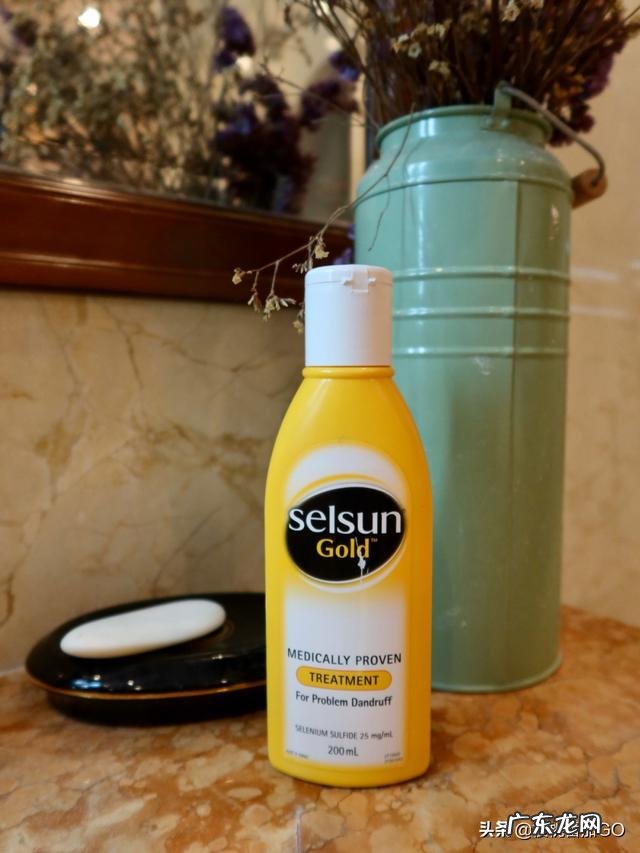 什么洗发水去油去头皮屑效果好