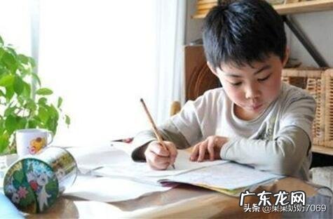 今天我想问个问题，家里有七十多岁老人的都在怎么生活呢