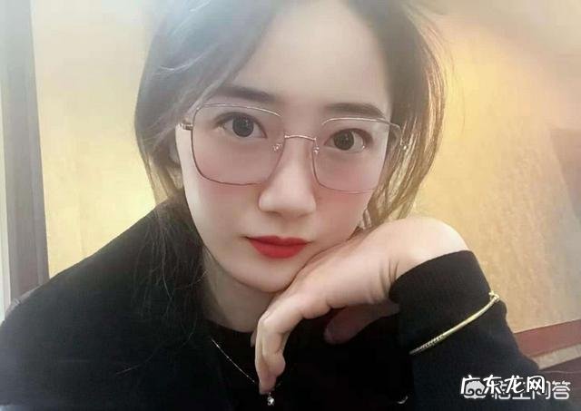 怎样的睡姿会减少面部皮肤皱纹