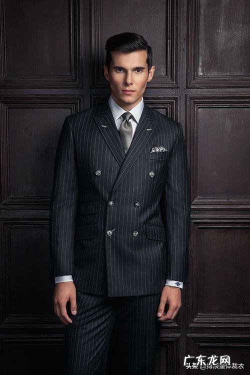 深色牛仔群配什么颜色的裤袜？