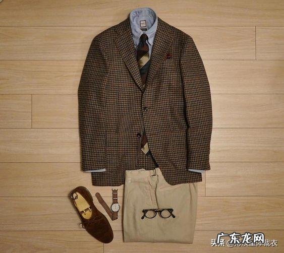 深色牛仔群配什么颜色的裤袜？