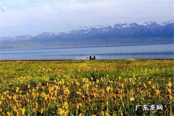 成都周边好玩的地方 新疆好玩的景区排行榜前十