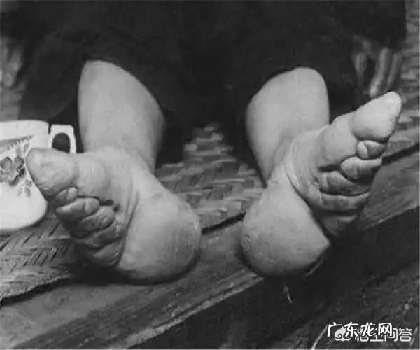 古代为什么要裹脚,意义在哪?