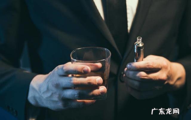 男生真的会在意腿毛吗 讲真，你对有很多腿毛的男生怎么看？