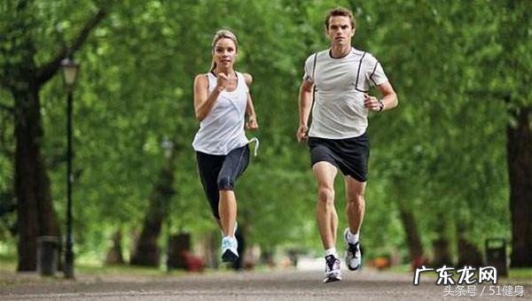 减肥后腿和胳膊都瘦下去了，为什么小肚子去减不下去呢？