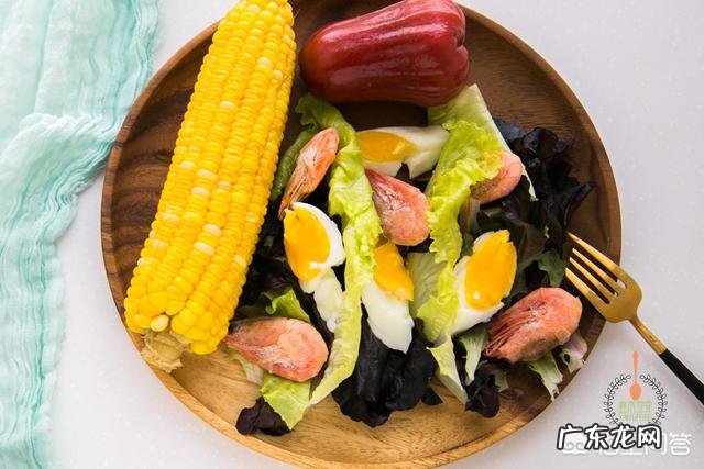 每天吃高热量的食物 夏天吃什么食物没有高热量？