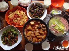 聚餐吃不胖的妙招 聚餐中如何正确吃才不会变胖？