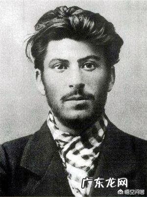 历史上,斯大林是怎么死的当时发生了什么