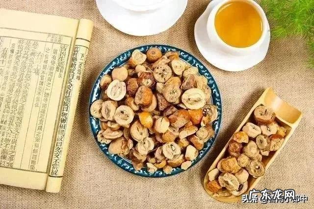 月经前乳房疼痛是怎么回事