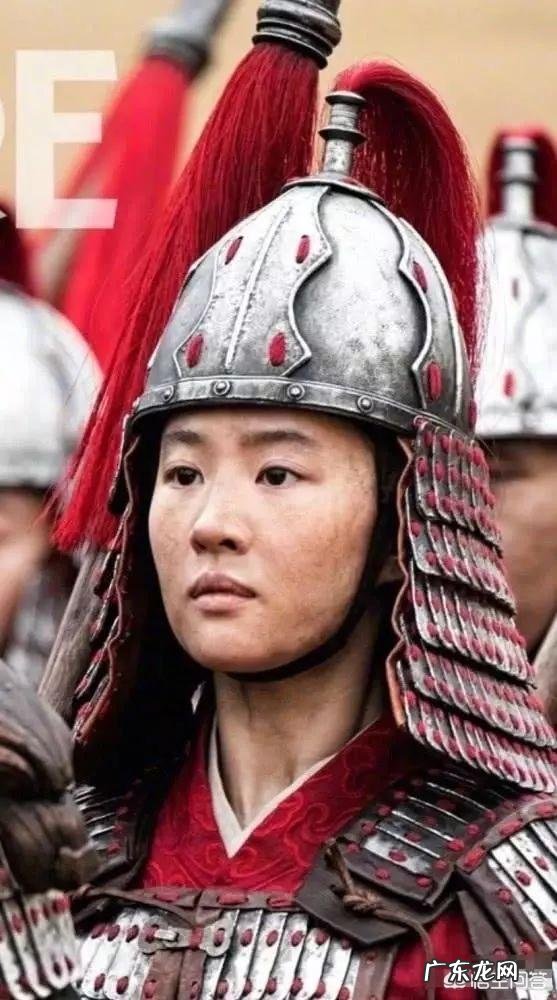 一直坚持锻炼的刘亦菲,为何被嘲身材管理不行?