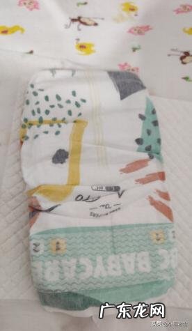 成人尿不湿的正确方法 成年人穿尿不湿的正确方法