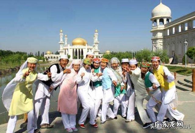 我们为什么要理解和尊重不同minzu的生活和礼仪习俗