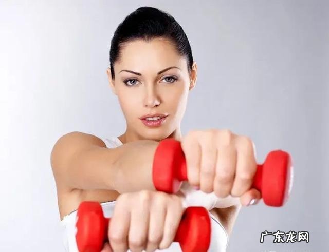 在家业余时间健身一般适合什么健身器材?