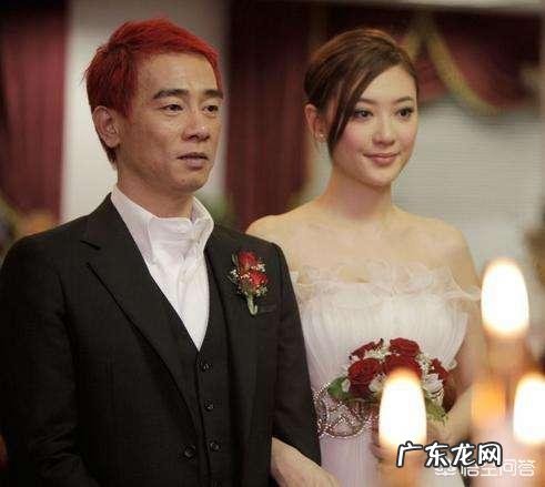 王源跟陈小春同框,能算出王源有多高吗